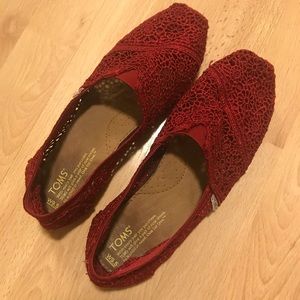 Toms Red Lace Slip-on
